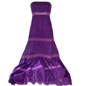 Bebe Women strapless Maxi Dress Plum Purple Fully Lined Broomstick Sz XS Smocked